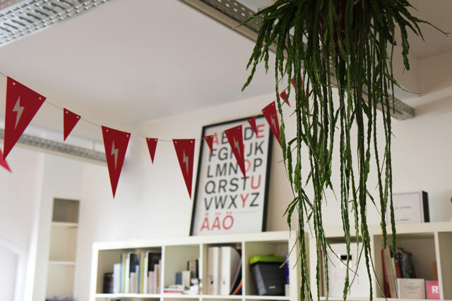 L'agence Curius, par LLLLITL