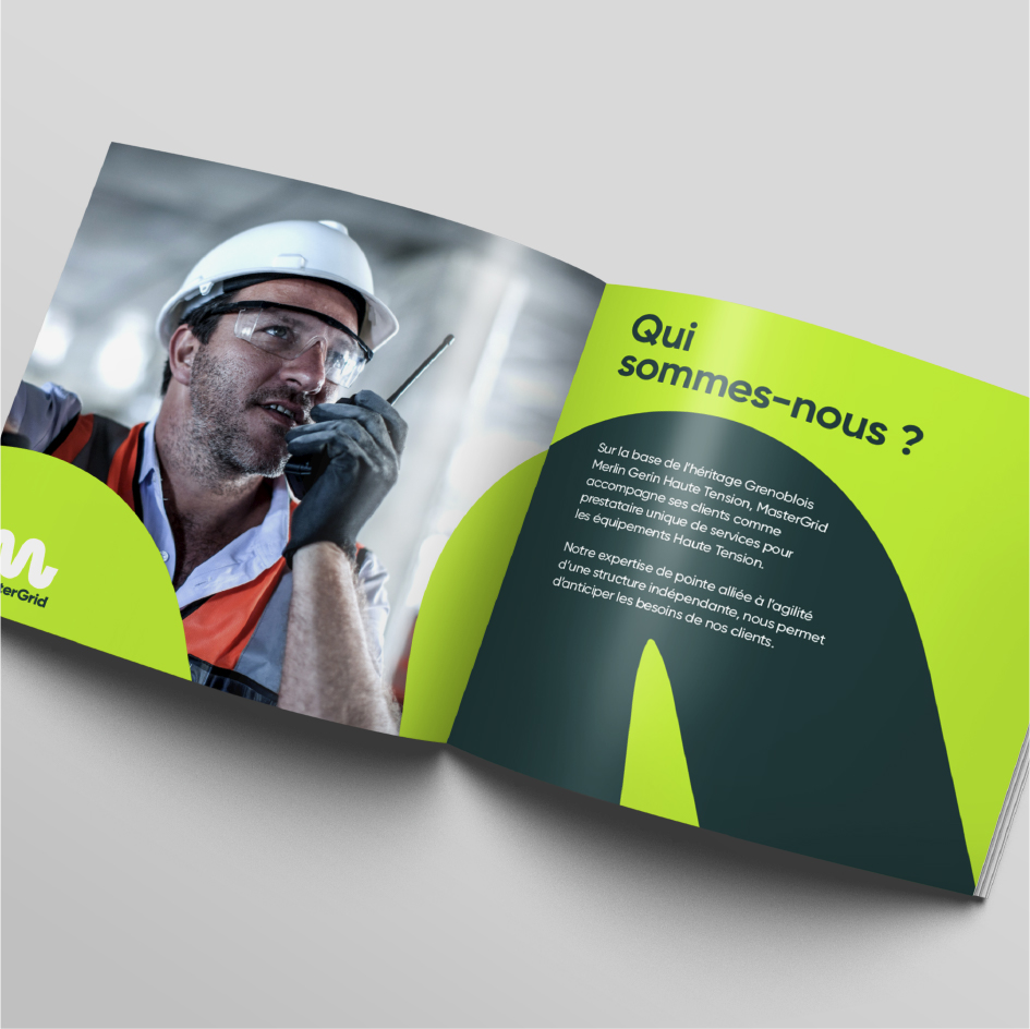 Brochure MasterGrid - Designed by Curius